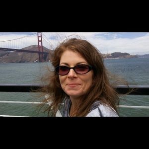 Meet your Posher, Moira